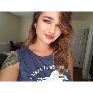 Meet your Posher, Taylor